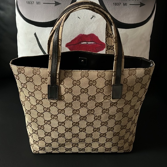 GUCCI GG Monogram Canvas Bag - Picture 3 of 16